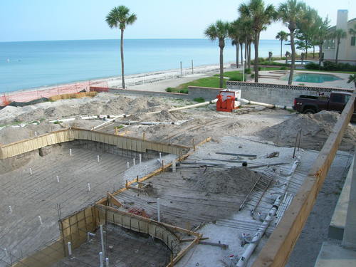 /_uploaded_files/18_foot_deep_pool_on_beach_with_night_owl_silent_pack.jpg